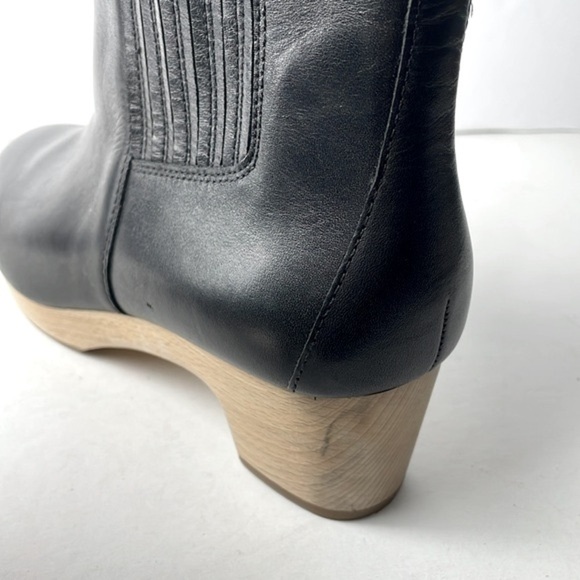 Madewell Black Ankle Boots - Picture 9 of 13